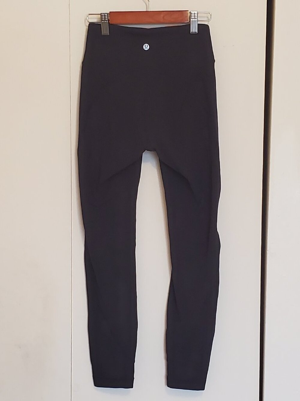 Lululemon Get Centered High Rise Tight - Picture 3 of 12